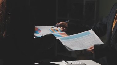 Ofisteki iş kadını..