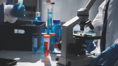Laboratuvar araştırması. Laboratuvarda laboratuvar araştırması.