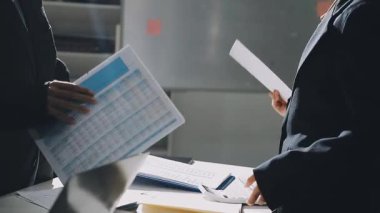 Mali rapor analiz işadamı