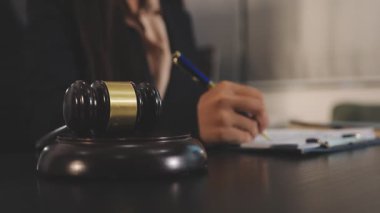 Hukuk ve yasal kavram