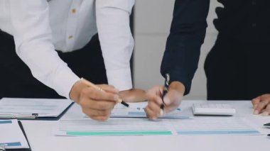 Ofiste çalışan iş ekibi.