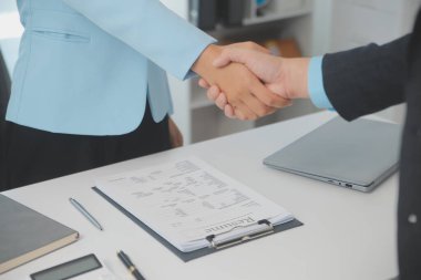 Office iş görüşmesine görünümünü kapatın, Özgeçmiş Yazma ipuçları, iyi cv hazır yetenekli başvuru, uygulama, İK Yöneticisi işe alma kararı dikkate alınarak işveren gözden işveren odaklan