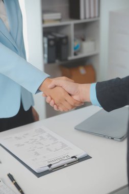 Office iş görüşmesine görünümünü kapatın, Özgeçmiş Yazma ipuçları, iyi cv hazır yetenekli başvuru, uygulama, İK Yöneticisi işe alma kararı dikkate alınarak işveren gözden işveren odaklan