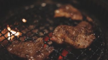 Yakiniku, Japonya 'nın en popüler yemek pişirme tarzlarından biridir..