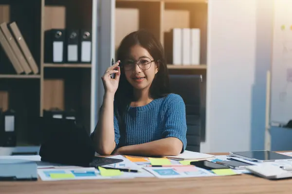 The designer team is designing the uxui system to make the uxui system work well on new phones and support system updates. Website development concept UI UX front end designer