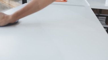 Beyaz seramik karoların yakın görüntüsü