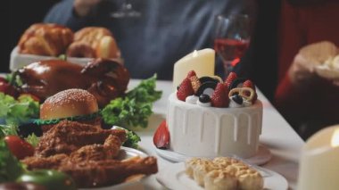 Düğün ya da yıldönümü için lezzetli yemekler.