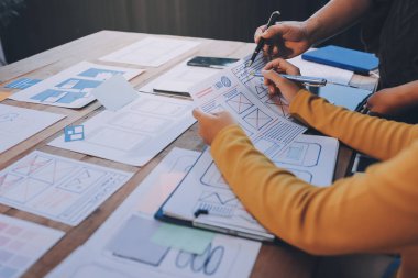 UX UI ve programlama geliştirme teknolojisi.