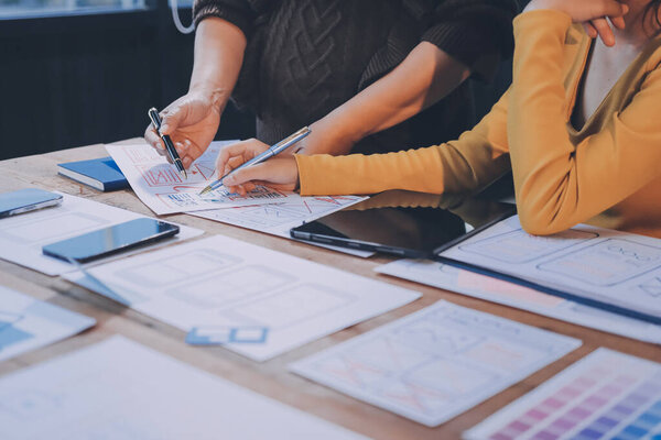 UX UI и технология разработки программного обеспечения
.