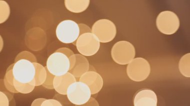 Soyut arkaplan bokeh ışık yılbaşı ve yeni yıl tatili dekorasyonu. Noel ve mutlu tatiller..
