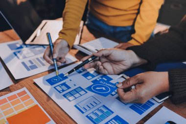 UX UI ve programlama geliştirme teknolojisi.