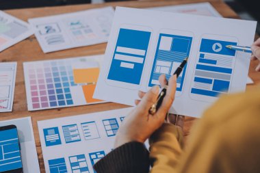 UX UI ve programlama geliştirme teknolojisi.