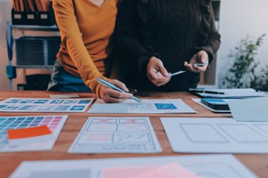 UX UI ve programlama geliştirme teknolojisi.