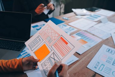 UX UI ve programlama geliştirme teknolojisi.