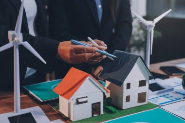 Karbon dengeli fiyat raporu CO2 emisyonu. ESG etik KOBİ ofisindeki gelecekteki büyüme ağı sıfır atığı küresel ısınma sosyal meseleleri projesini koruyor. Bir grup Asyalı SDG 'nin planı