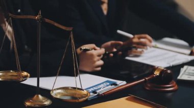 Hukuk ve Adalet Konsepti