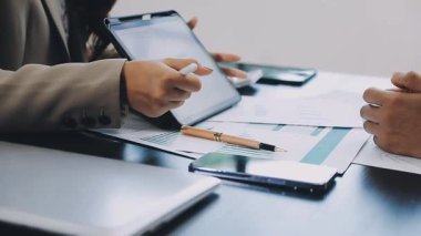 Mali çizelgeleri analiz işadamı