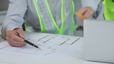 Çalışma çizim ile Mimar