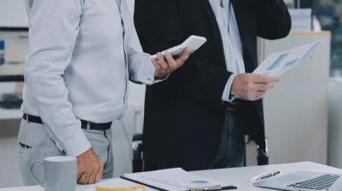 Modern ofiste çalışan iş ekibi. iş kavramı