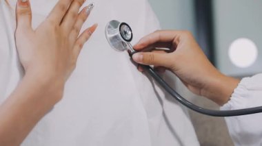 Doktor el holding stetoskop