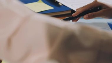 Ofiste birlikte çalışan iş ekibi, iş ekibi