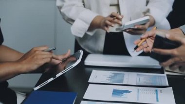 Ofiste çalışan iş ekibi..