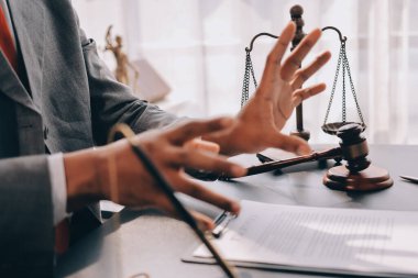 Avukat, müvekkiline mahkemeye çıkarılması gereken yasayı açıkladı..