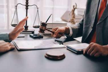 Avukat, müvekkiline mahkemeye çıkarılması gereken yasayı açıkladı..