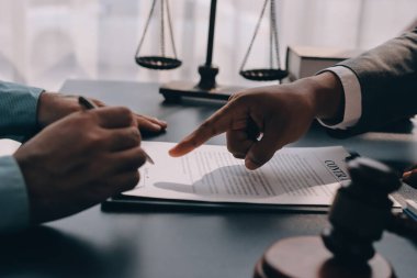 Avukat, müvekkiline mahkemeye çıkarılması gereken yasayı açıkladı..