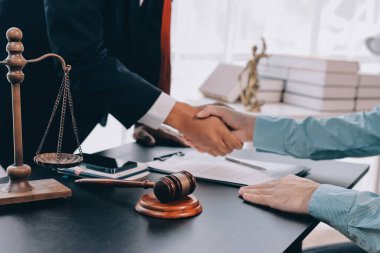 Avukat, müvekkiline mahkemeye çıkarılması gereken yasayı açıkladı..