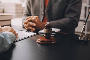 Avukat, müvekkiline mahkemeye çıkarılması gereken yasayı açıkladı..