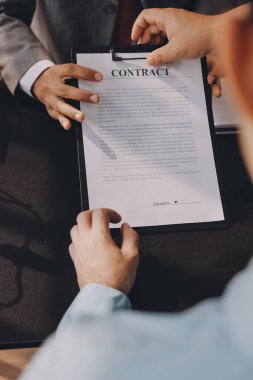 Avukat, müvekkiline mahkemeye çıkarılması gereken yasayı açıkladı..