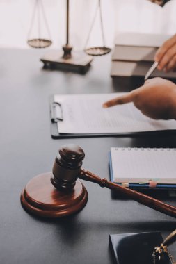 Avukat, müvekkiline mahkemeye çıkarılması gereken yasayı açıkladı..