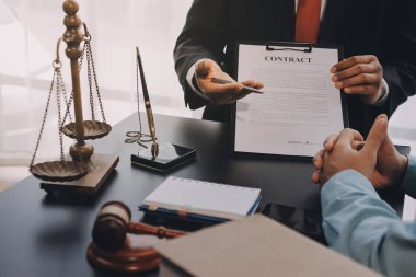 Avukat, müvekkiline mahkemeye çıkarılması gereken yasayı açıkladı..