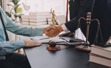 Avukat, müvekkiline mahkemeye çıkarılması gereken yasayı açıkladı..