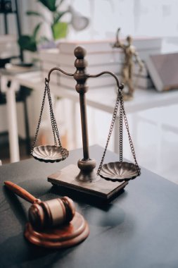 Avukat, müvekkiline mahkemeye çıkarılması gereken yasayı açıkladı..