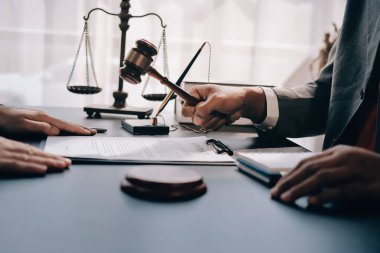 Avukat, müvekkiline mahkemeye çıkarılması gereken yasayı açıkladı..