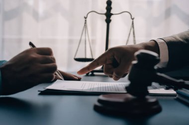 Avukat, müvekkiline mahkemeye çıkarılması gereken yasayı açıkladı..