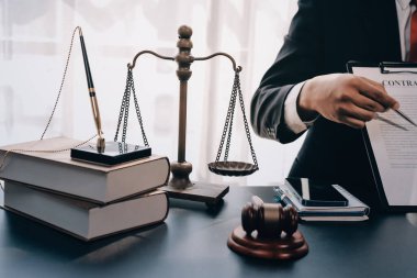 Avukat, müvekkiline mahkemeye çıkarılması gereken yasayı açıkladı..