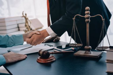 Avukat, müvekkiline mahkemeye çıkarılması gereken yasayı açıkladı..