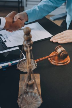 Avukat, müvekkiline mahkemeye çıkarılması gereken yasayı açıkladı..