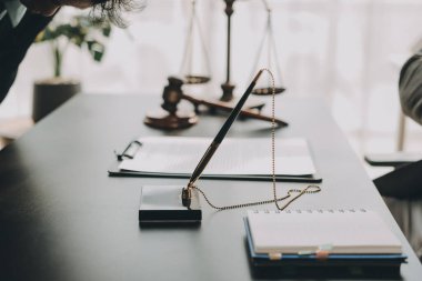 Avukat, müvekkiline mahkemeye çıkarılması gereken yasayı açıkladı..