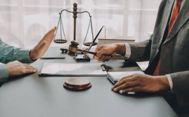 Avukat, müvekkiline mahkemeye çıkarılması gereken yasayı açıkladı..