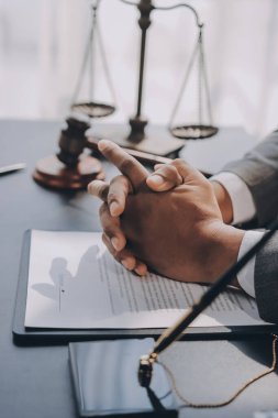 Avukat, müvekkiline mahkemeye çıkarılması gereken yasayı açıkladı..