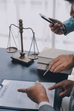 Avukat, müvekkiline mahkemeye çıkarılması gereken yasayı açıkladı..