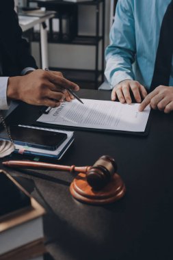 Avukat, müvekkiline mahkemeye çıkarılması gereken yasayı açıkladı..