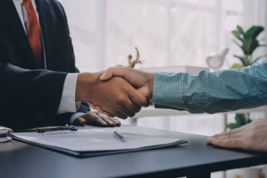 Avukat, müvekkiline mahkemeye çıkarılması gereken yasayı açıkladı..