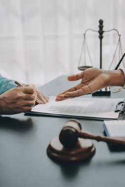 Avukat, müvekkiline mahkemeye çıkarılması gereken yasayı açıkladı..