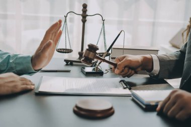Avukat, müvekkiline mahkemeye çıkarılması gereken yasayı açıkladı..