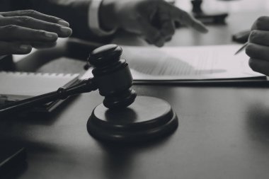 Avukat, müvekkiline mahkemeye çıkarılması gereken yasayı açıkladı..